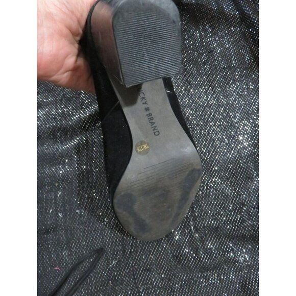 Lucky Brand Wyshing Black Suede Leather Chunky Heeled Boots Booties size 7 - Picture 10 of 11